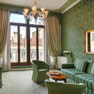 Suite Sofa Bed View